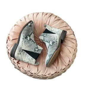 Lucky Brand Snakeskin Black Booties Size 8